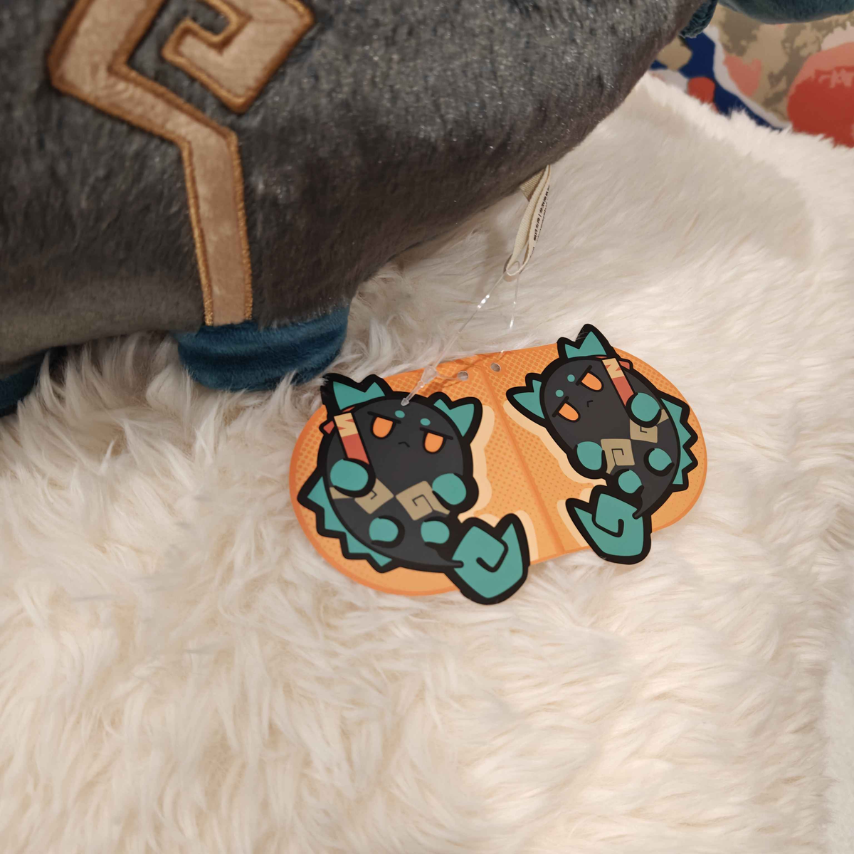 Arknights Dusk Bean Plush Showing Front Tag