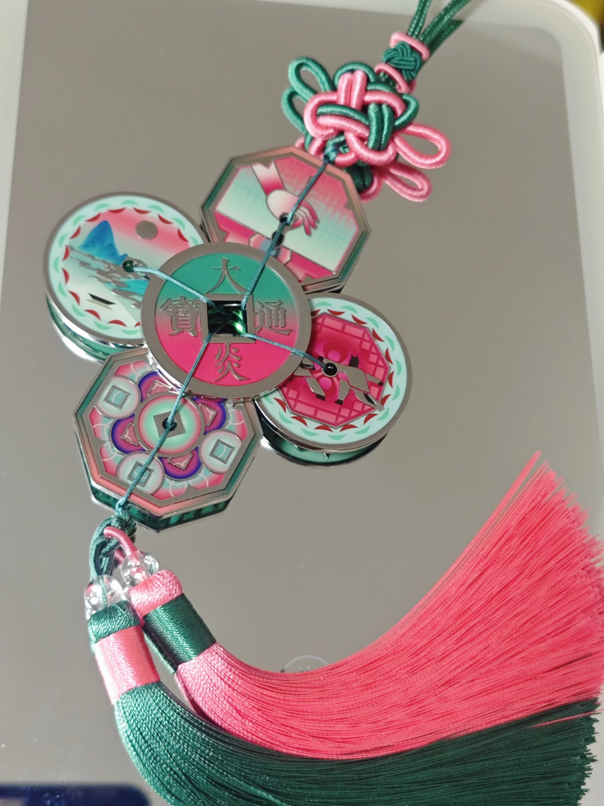 Fanmade Arknights Sui's Garden of Grotesqueries Coin Tassel Charm