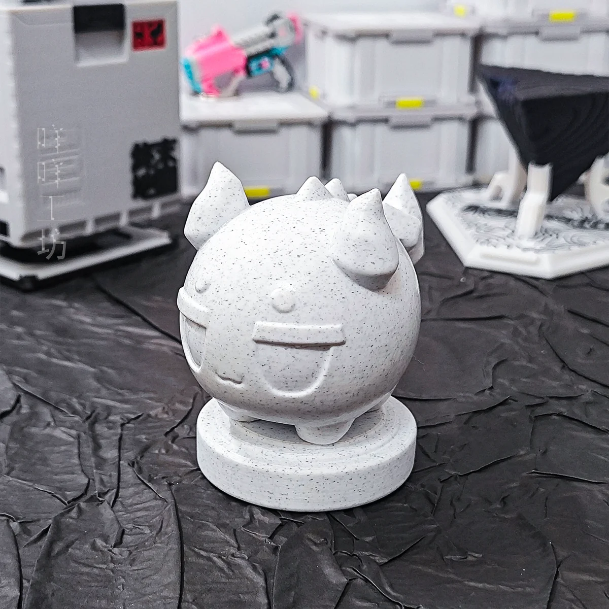 Arknights Endfield Wuling Bollard Stone Desk Statue